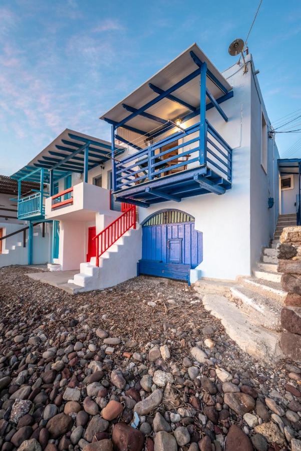 Blue Traditional Boathouse In Klima Klima (Milos) Exterior foto